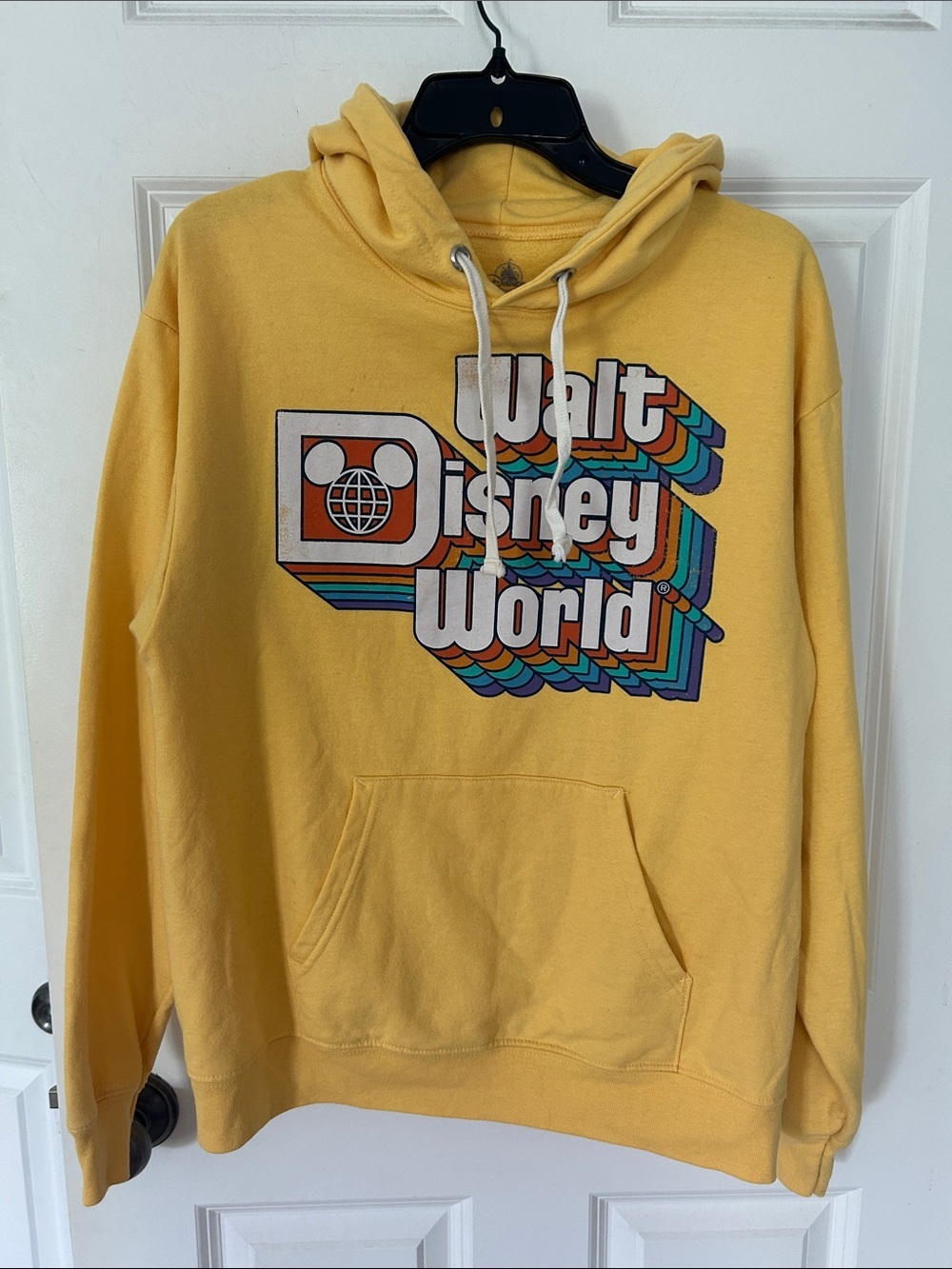 Disney Retro Graphic Pullover Hoodie sweatshirt size medium yellow